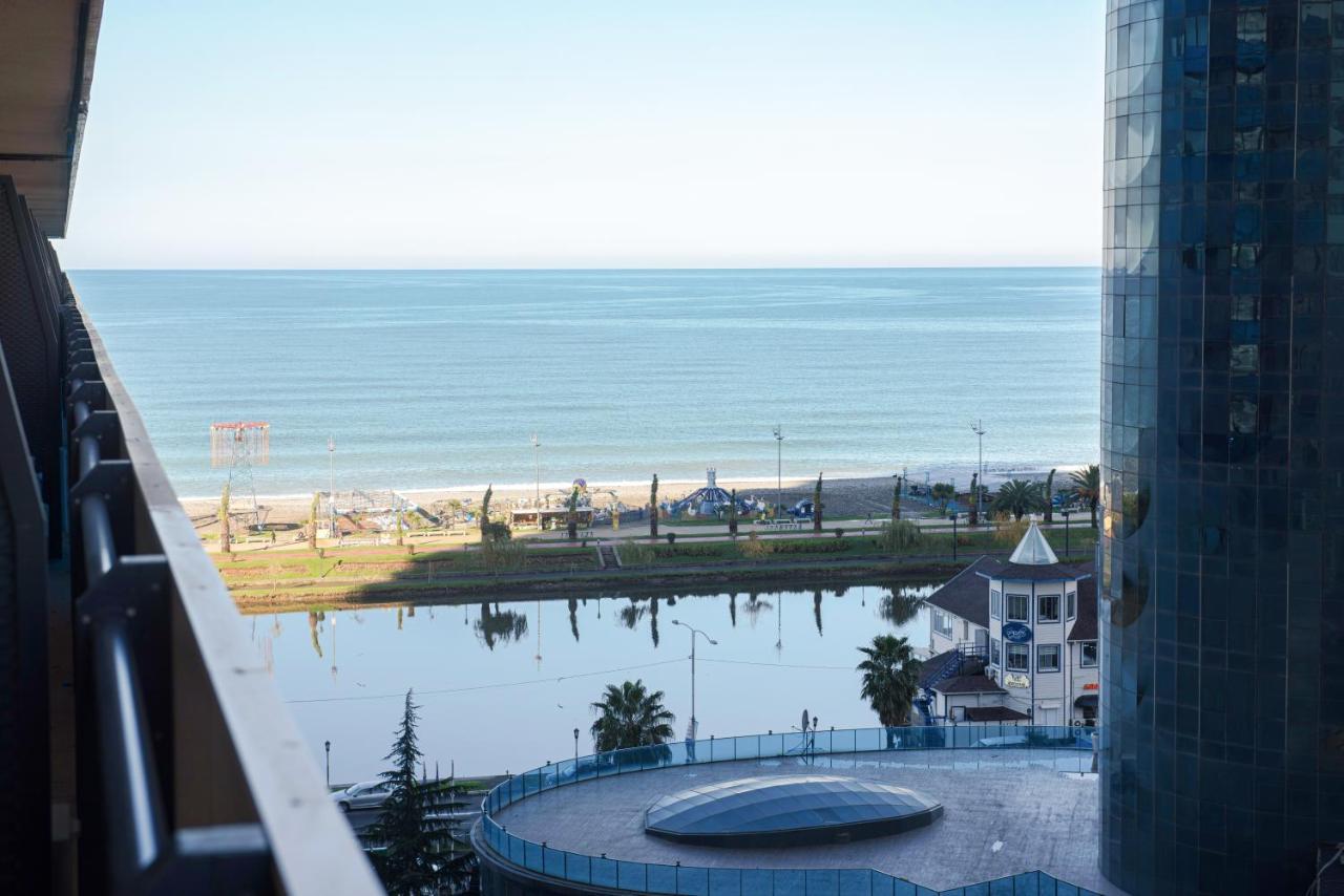 Orbi City Aparthotel Batumi Eksteriør billede