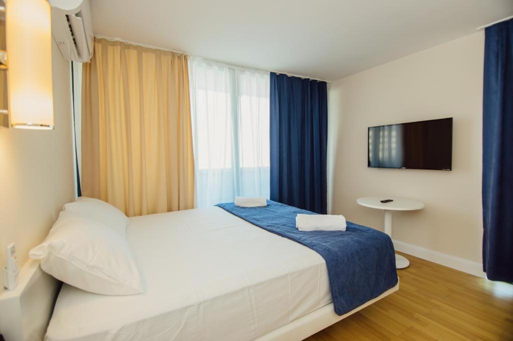 Orbi City Aparthotel Batumi Eksteriør billede