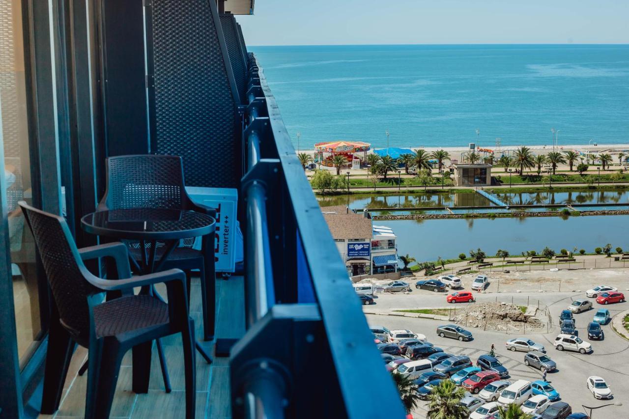Orbi City Aparthotel Batumi Eksteriør billede